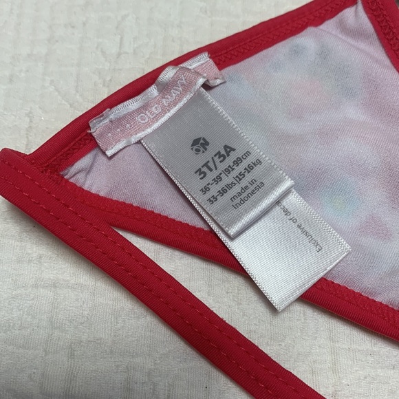 3T (4/$20) Pair of Bikini Swim Tops by Place and Old Navy - Picture 16 of 16